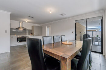 Listing image for 297 Balfour Street, Southern River  WA  6110