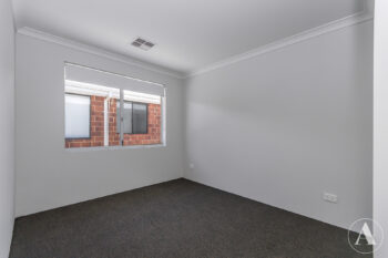 Listing image for 28 Larcom Road, Lakelands  WA  6180