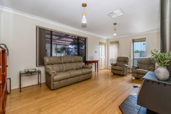 Listing image for 10 Teak Way, Maddington  WA  6109