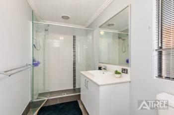 Listing image for 8 Grapestone Road, Piara Waters  WA  6112