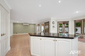 Listing image for 10 Hidcote Nook, Canning Vale  WA  6155