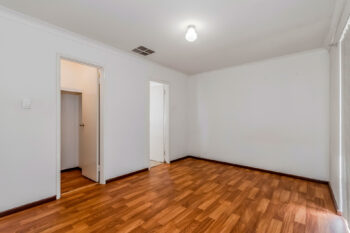 Listing image for 27 Ashburton Drive, Gosnells  WA  6110