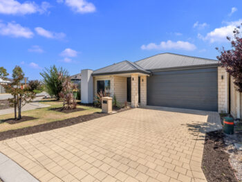 Listing image for 5 Sheaf Way, Harrisdale  WA  6112