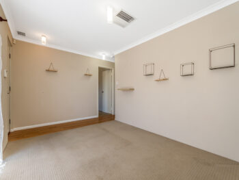 Listing image for 4/33 Chesterton Road, Bassendean  WA  6054