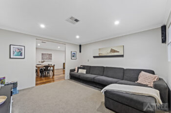 Listing image for 16 Whitehorse Drive, Harrisdale  WA  6112