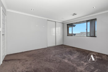 Listing image for 7 Bentwood Close, Thornlie  WA  6108