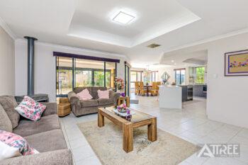 Listing image for 15 Waterview Parade, Southern River  WA  6110