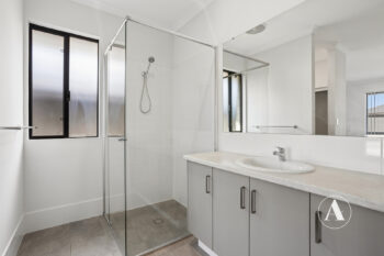 Listing image for 8 Swainsona Road, Henley Brook  WA  6055