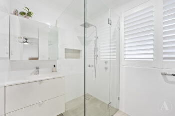 Listing image for 33 Stockmans Close, Oakford  WA  6121