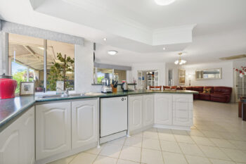 Listing image for 10 Luton Court, Canning Vale  WA  6155