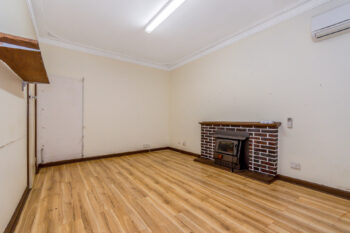 Listing image for 27 Connemara Drive, Thornlie  WA  6108