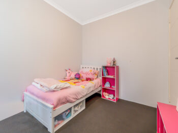 Listing image for 8 Boranup Rise, Piara Waters  WA  6112
