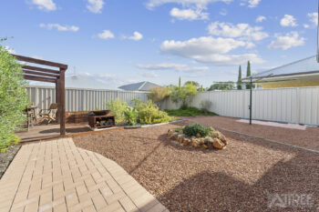 Listing image for 21 Windcrest Way, Meadow Springs  WA  6210