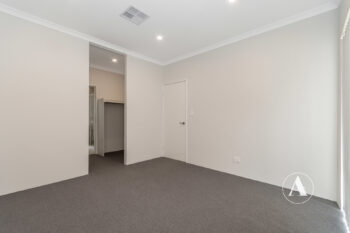 Listing image for 100 Dotterel Way, East Cannington  WA  6107