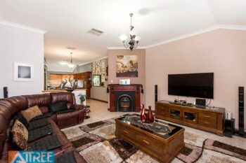 Listing image for 9 Grafton Court, Canning Vale  WA  6155