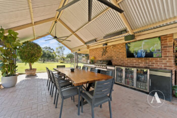Listing image for 207 De Haer Road, Wandi  WA  6167