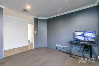 Listing image for 21 Warbler Drive, Martin  WA  6110