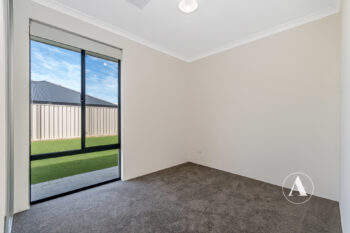 Listing image for 1 Yale Close, Haynes  WA  6112