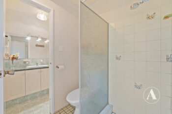 Listing image for 5 Britton Place, Wandi  WA  6167