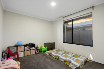 Listing image for 477 Balfour Street, Southern River  WA  6110