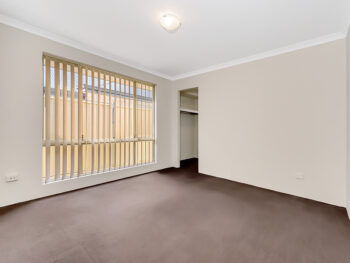 Listing image for 1/35 Barfield Road, Hammond Park  WA  6164