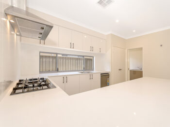 Listing image for 10 Greywacke Entrance, Piara Waters  WA  6112