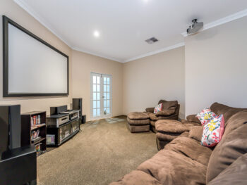 Listing image for 74 Fieldview Chase, Oakford  WA  6121