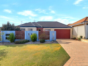 Listing image for 1/35 Barfield Road, Hammond Park  WA  6164