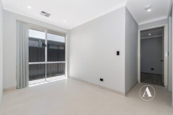Listing image for 8 Malurus Way, Wellard  WA  6170