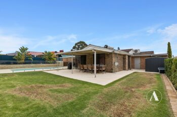 Listing image for 10 Explorer Drive, Thornlie  WA  6108