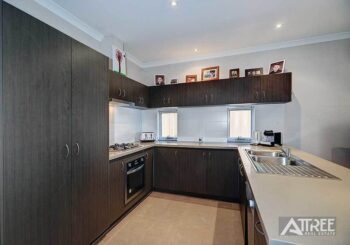 Listing image for 6/11 Carnation Street, Canning Vale  WA  6155