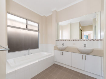 Listing image for 25 Houghton Street, Canning Vale  WA  6155