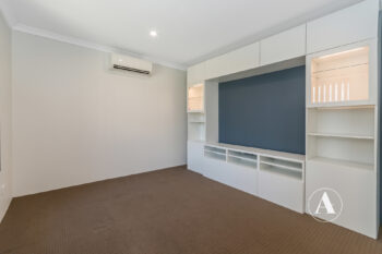 Listing image for 31 Barnevelder Bend, Southern River  WA  6110