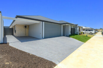 Listing image for 7B Longwood Way, Lakelands  WA  6180