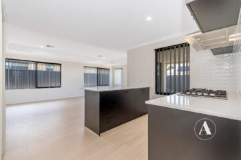 Listing image for 7 Bennetts Way, Baldivis  WA  6171