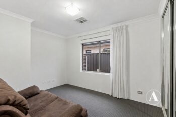 Listing image for 3 Glenora Way, Harrisdale  WA  6112