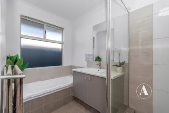 Listing image for 32 Caldwell Parkway, Haynes  WA  6112