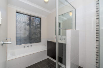 Listing image for 4 Blackall Mews, Piara Waters  WA  6112