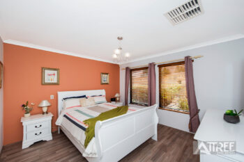 Listing image for 25 Burnside Terrace, Canning Vale  WA  6155