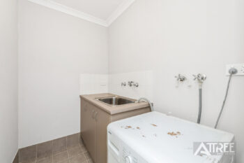 Listing image for 40 Peppermint Gardens, Aubin Grove  WA  6164