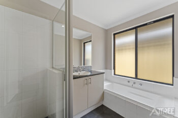 Listing image for 9 Lapwing Approach, Harrisdale  WA  6112