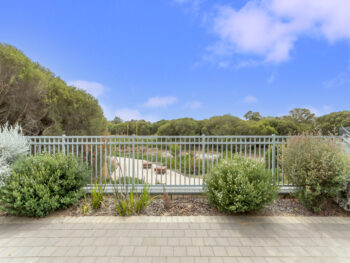 Listing image for 41 Wyoming Loop, Harrisdale  WA  6112