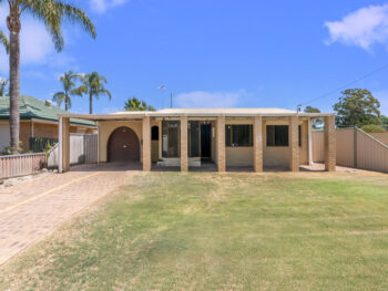 Listing image for 33 Willowmead Way, Kelmscott  WA  6111