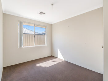 Listing image for 4 Erlon Way, Harrisdale  WA  6112