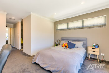 Listing image for 25 Cedarleaf Entrance, Treeby  WA  6164
