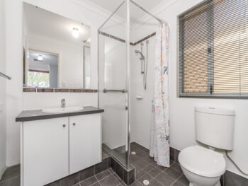 Listing image for 18 Kingway Gardens, Canning Vale  WA  6155