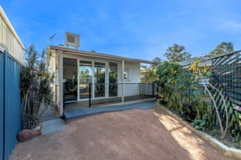 Listing image for 28 Honeyeater Retreat, Brookdale  WA  6112