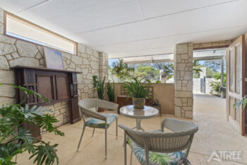 Listing image for 35 Triandra Court, Banjup  WA  6164