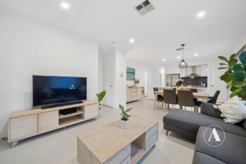 Listing image for 11 Macadamia Loop, Piara Waters  WA  6112