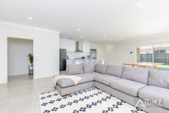 Listing image for 39 Clementine Boulevard, Treeby  WA  6164